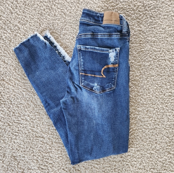 American Eagle Outfitters Denim - American Eagle Super Hi Rise Jegging